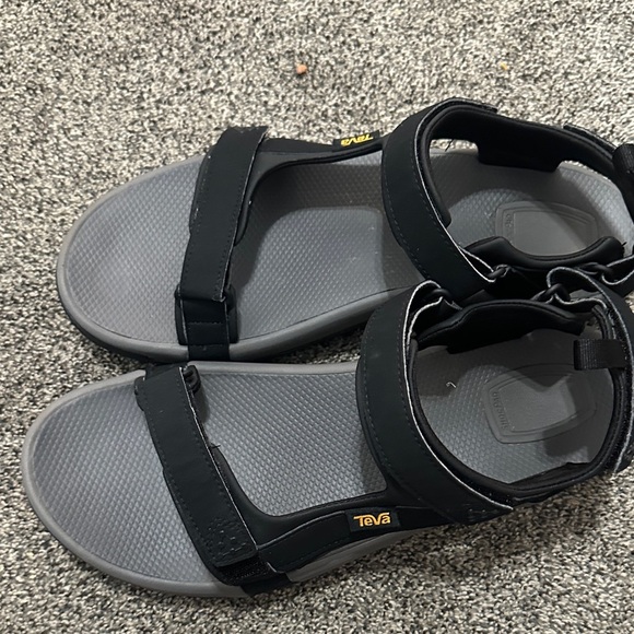 Teva Men\'s Meacham River Sandal in black Sz 13 main image 8